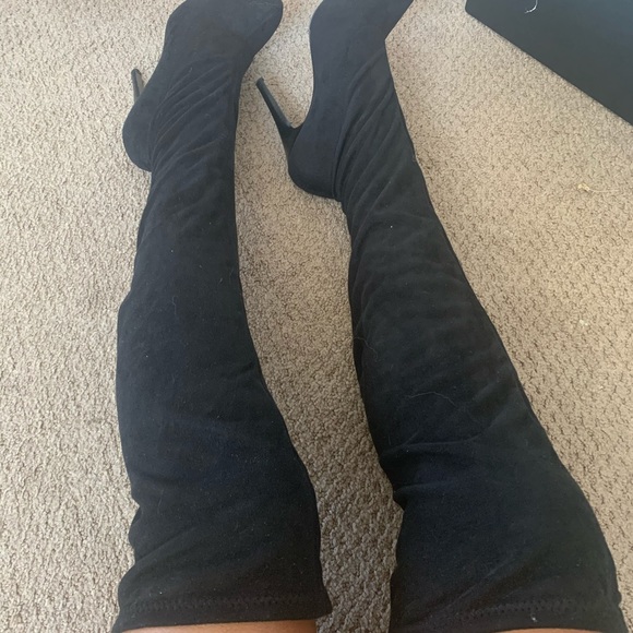 Faux suede Charles David over the knee boot - Picture 2 of 4